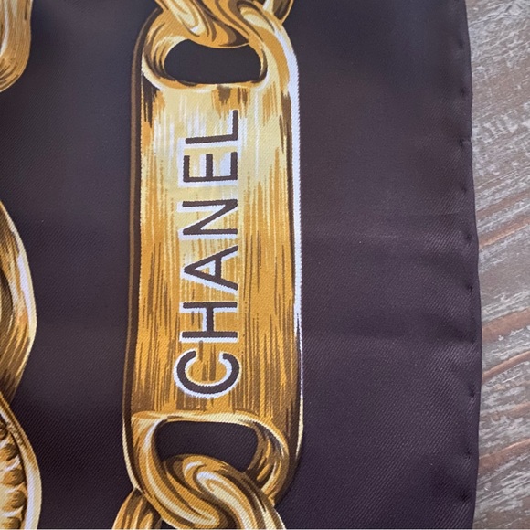 RARE CHANEL Large Silk Scarf AUTHENTICATED - Picture 11 of 14